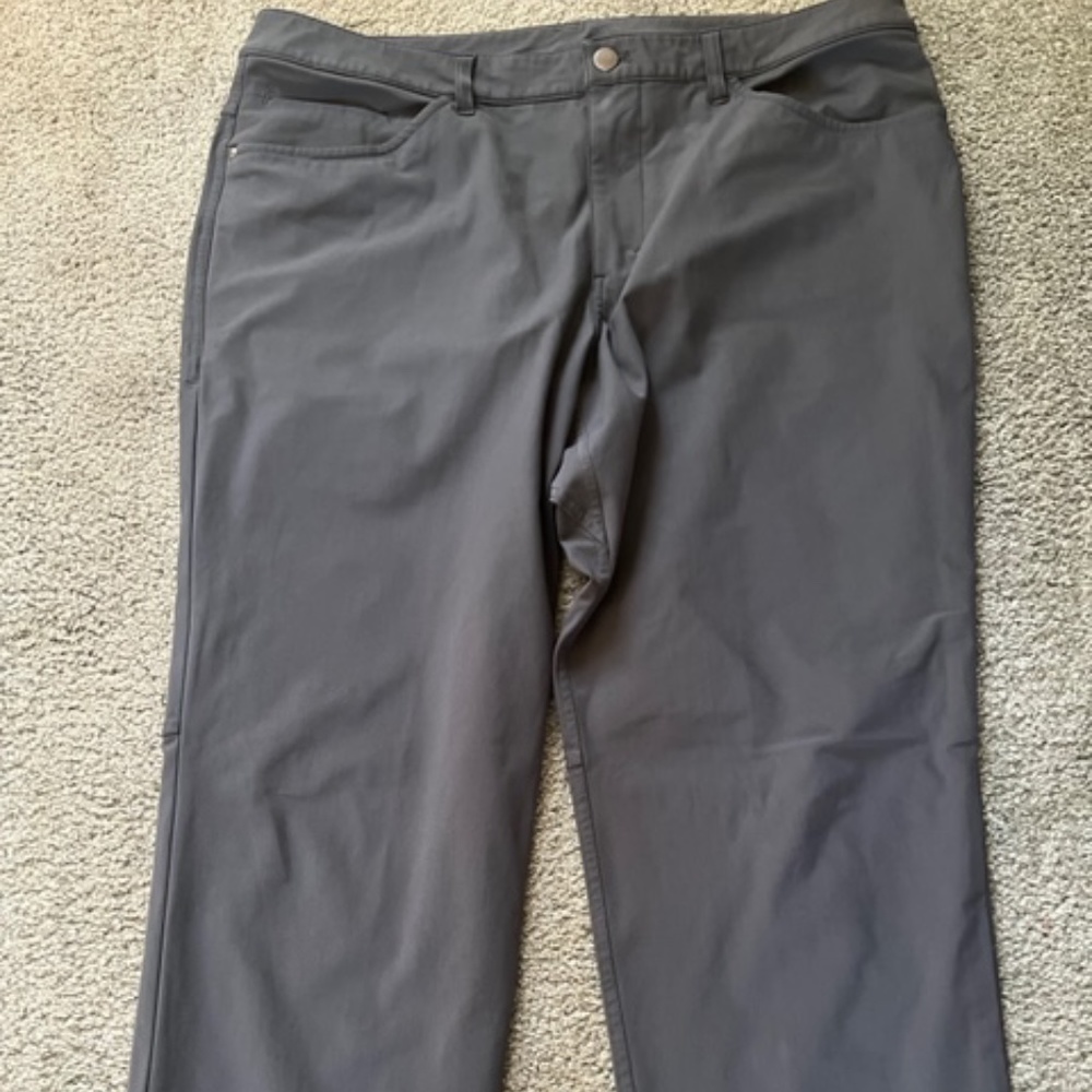 Lululemon ABC pants-Grey- 36 x 32